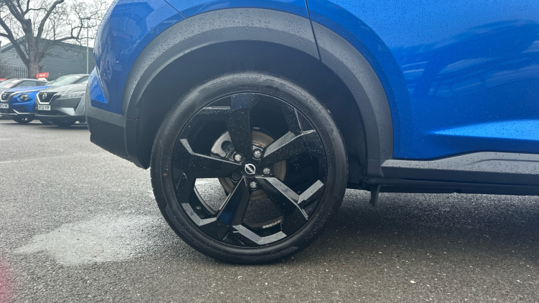 Nissan Juke 1.0 DiG-T Tekna 5dr DCT Petrol Hatchback